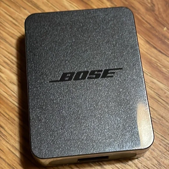 Bose USB charger wall adapter - Picture 5 of 5